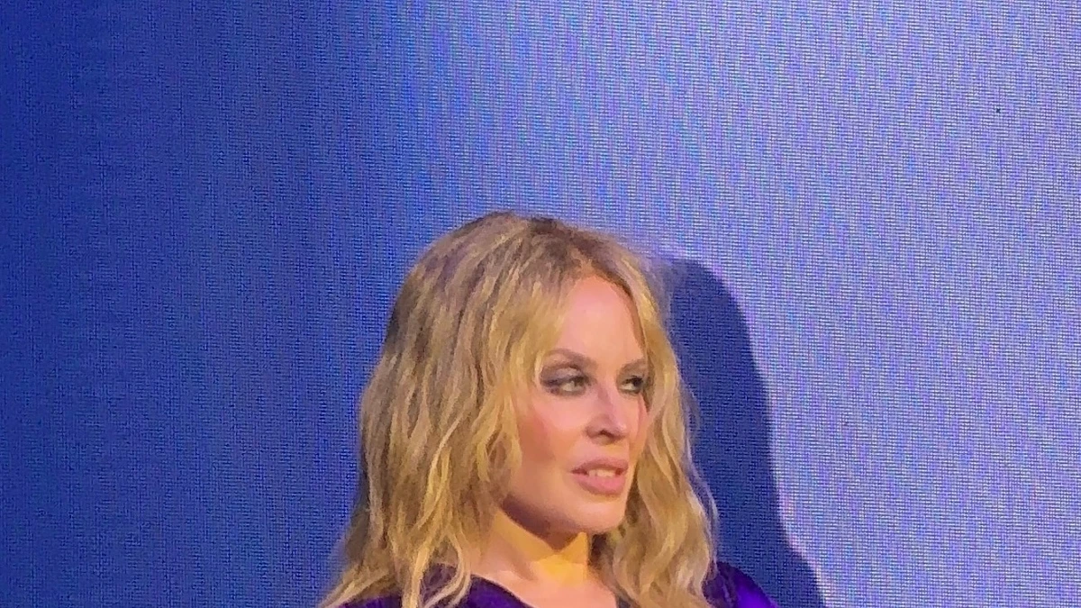 Kylie Minogue Took a Christmas Reissue to Number One