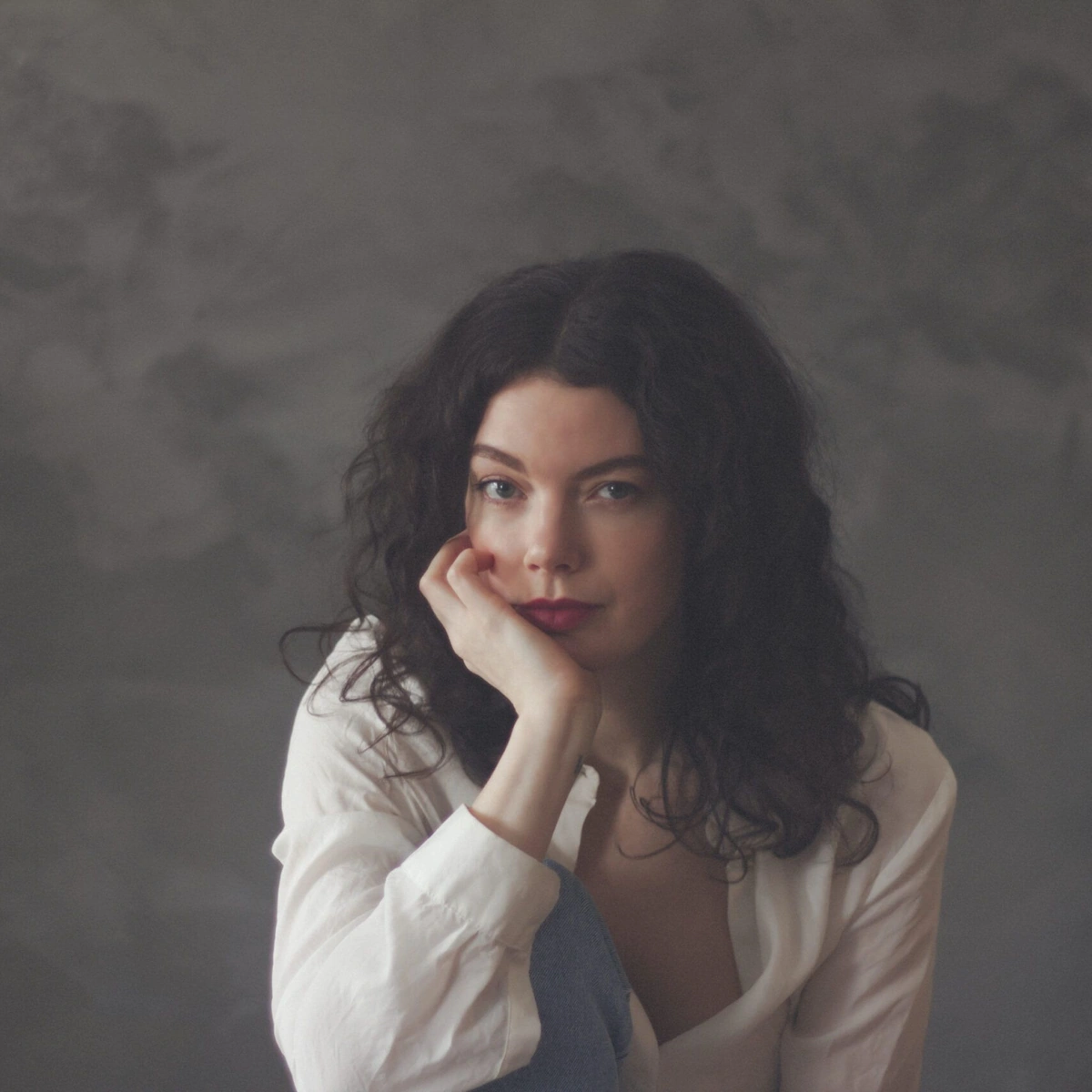 Kim Vestin Spent Three Years Recording Phoenix in a Home Studio
