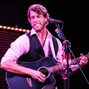 Zach Outman Releases Carpe DMs, a Louisville Blend of Alt-Rock, Alt-Country and Pop
