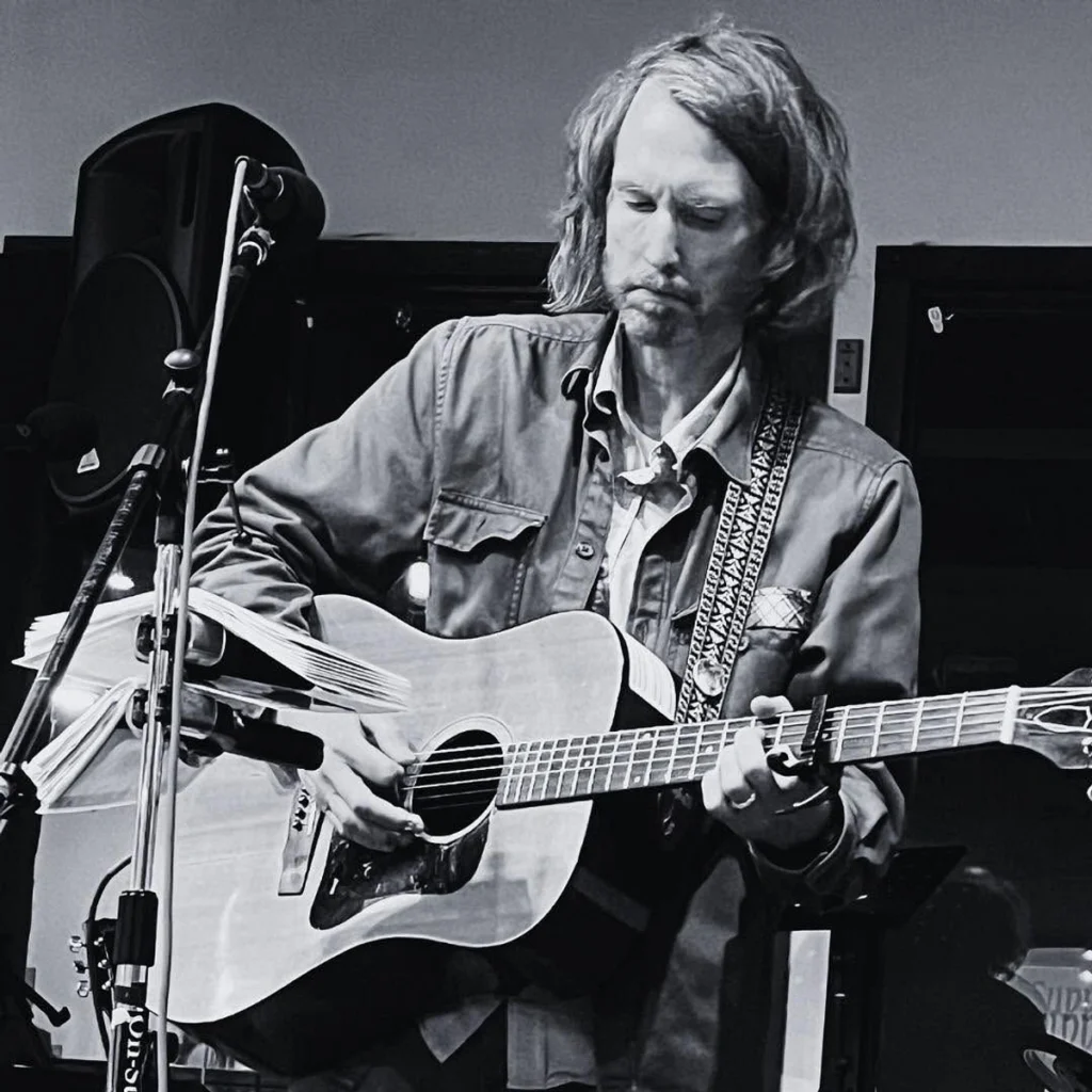 Pete Keating Releases Louder, an Alt-Country Single Written After Meeting a Guitarist with MS