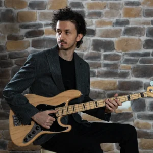 Jazz Fusion Worth Hearing: Solace by Umut Aksoy Puts the Electric Bass in Front